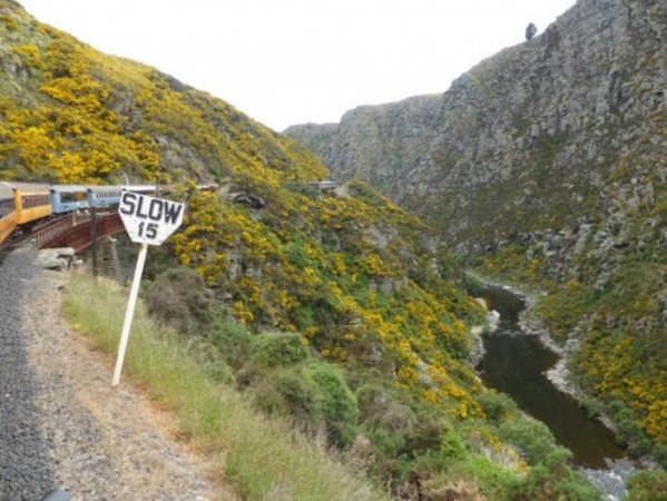 tTowards Taieri Gorge